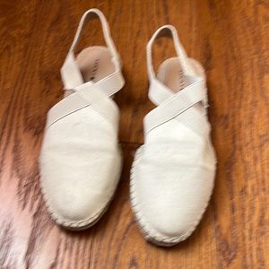 Espadrille canvas closed tie sandals